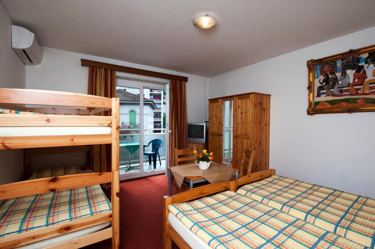 Hotel Dischma - Free Bus And Train Ticket Paradiso Room photo